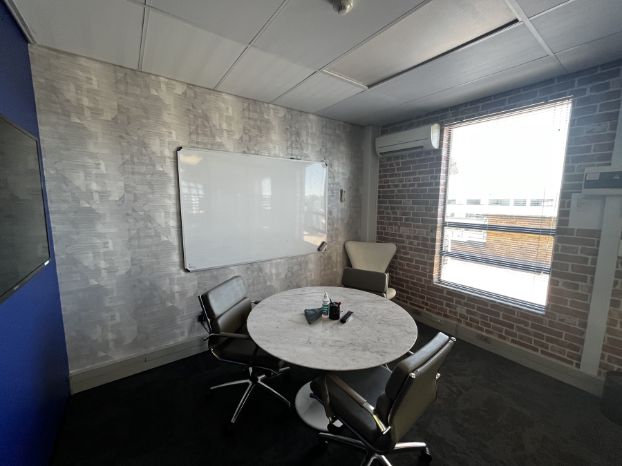 To Let commercial Property for Rent in Bo Oakdale Western Cape